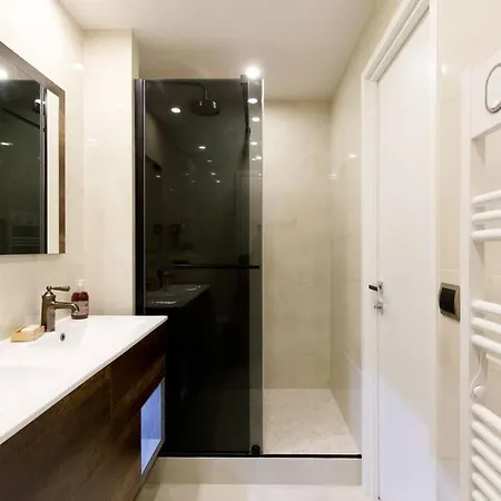 Maison Regina - Absoluty - Lux House 2bdr 2bth Magic 1st Row Sea View Terrace * Antibes