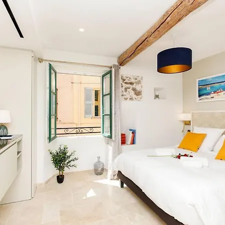 Maison Regina - Absoluty - Lux House 2bdr 2bth Magic 1st Row Sea View Terrace * Antibes